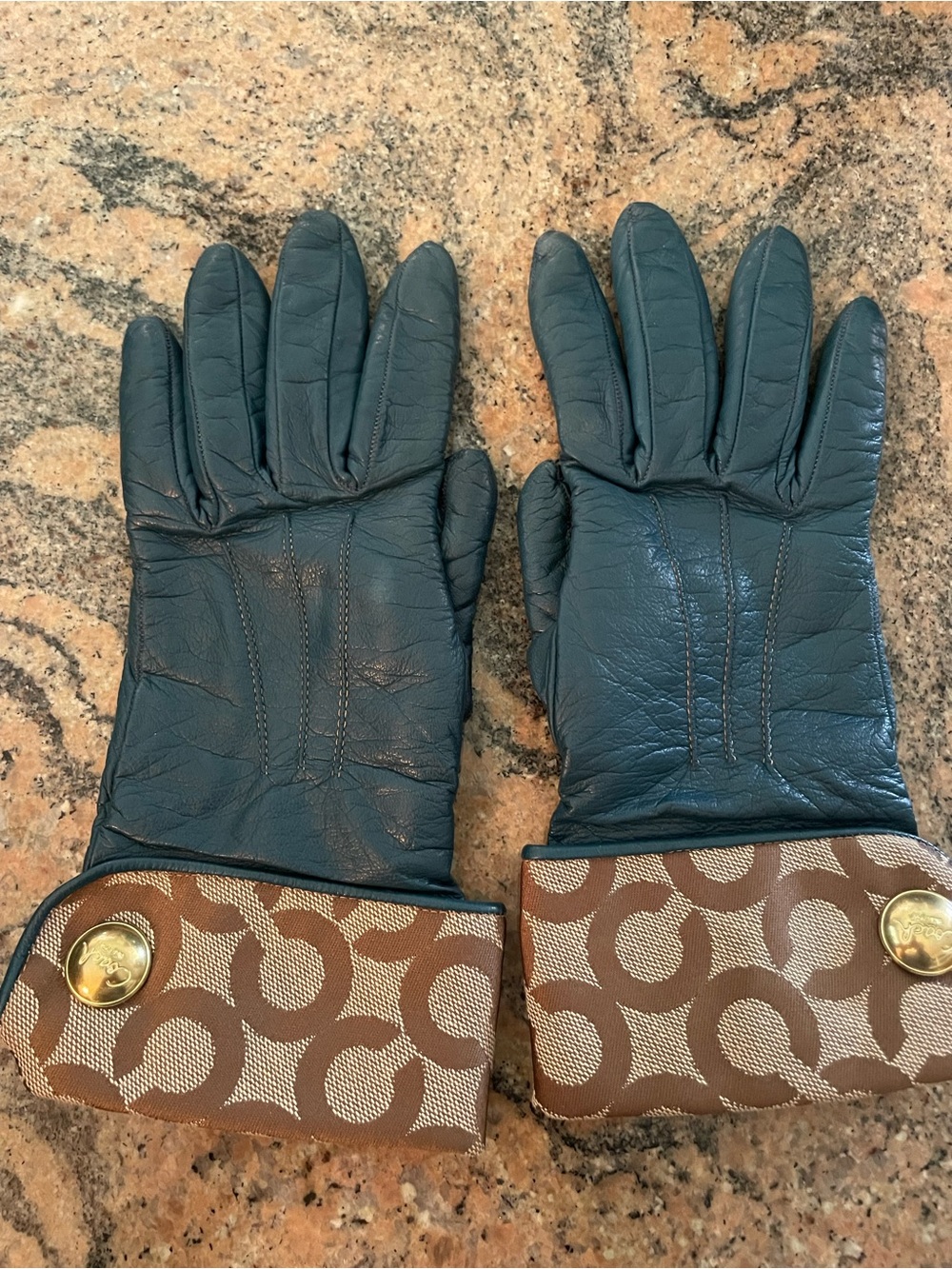 Coach Teal Cashmere Lined Leather Gloves, size 6.5 - Picture 2 of 7